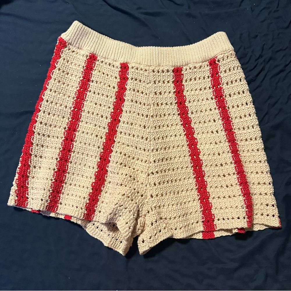 Le Lis High Waist Crochet Shorts - Red and Cream